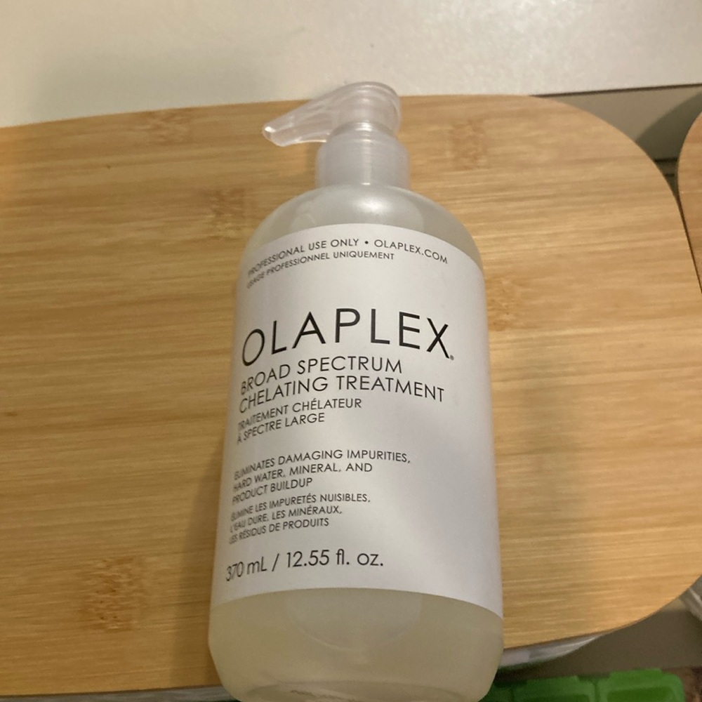 Olaplex chelating treatment 12.55 ounces